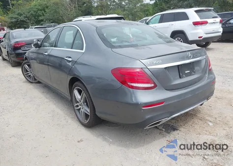 2018 Mercedes-Benz E 300 from USA, damaged, VIN WDDZF4JB2JA407221